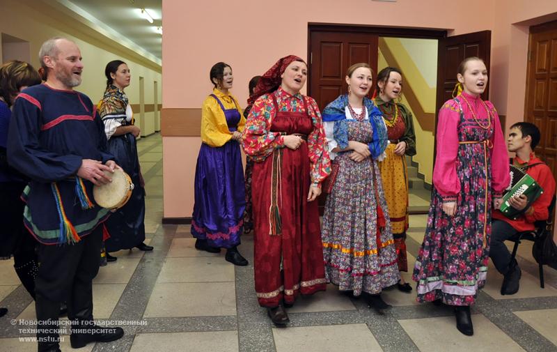 12.01.10     В НГТУ пройдут Зимние городские святки, фотография: В. Кравченко