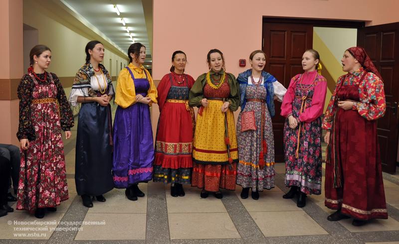 12.01.10     В НГТУ пройдут Зимние городские святки, фотография: В. Кравченко