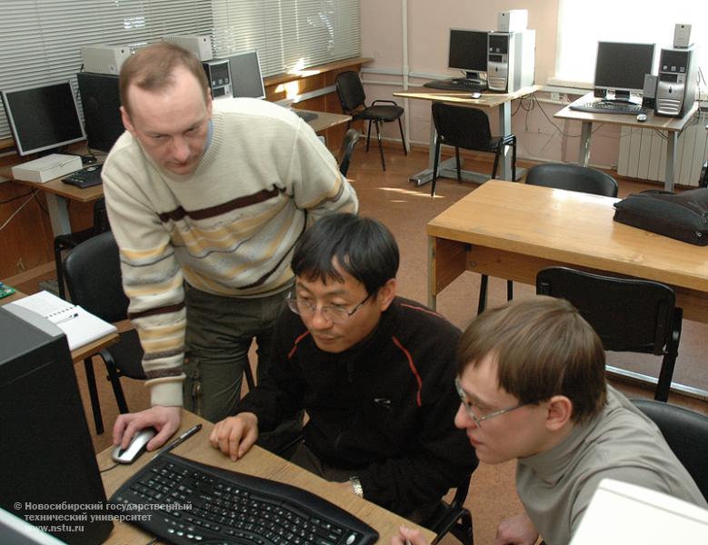 01.02.10     Преподаватели из Кореи пройдут повышение квалификации в НГТУ, фотография: В. Невидимов