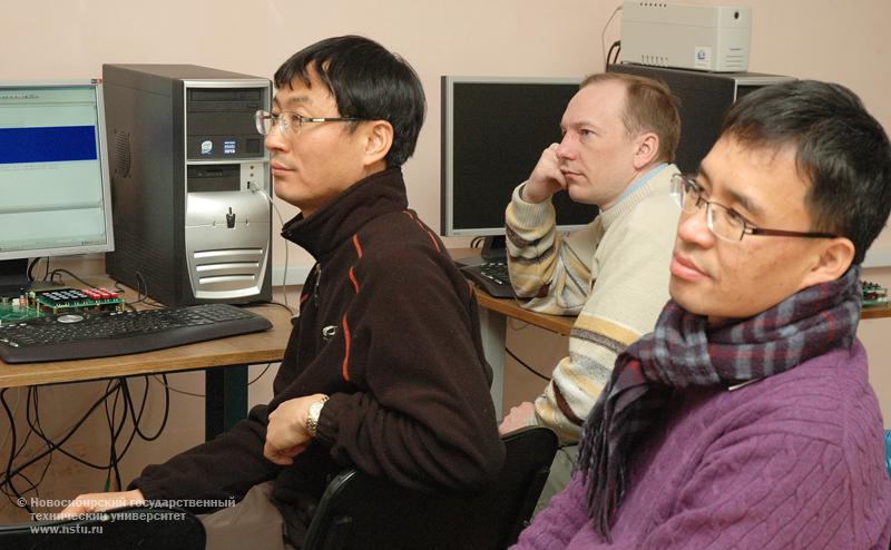 01.02.10     Преподаватели из Кореи пройдут повышение квалификации в НГТУ, фотография: В. Невидимов