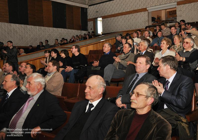 14.05.10     Кафедра полупроводниковых приборов и микроэлектроники НГТУ отметит 50-летний юбилей, фотография: В. Невидимов