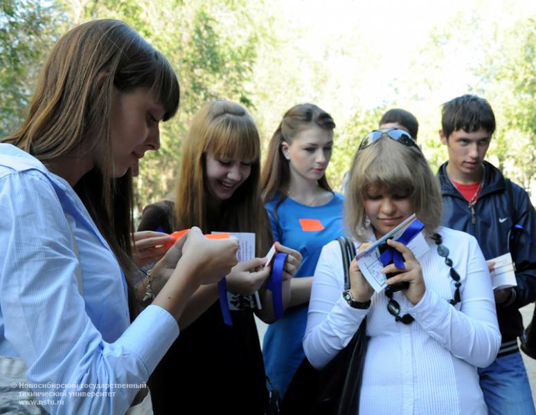 01.09.10     «Первый день новой жизни» для студентов—первокурсников НГТУ, фотография: В. Кравченко