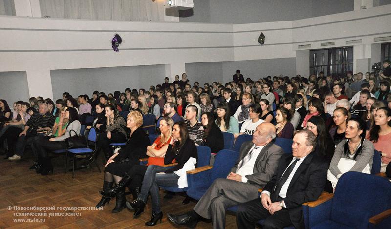 26.03.11     В НГТУ завершился фестиваль «Студенческая весна НГТУ-2011», фотография: В. Невидимов