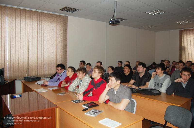 07.12.11     НГТУ посетил профессор университета Зиген (Германия) , фотография: О. Сеньшина