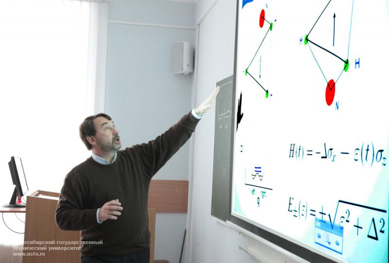 21.12.11     В НГТУ состоится публичная лекция руководителя группы квантовых измерений Института фотонных технологий (Йена, Германия) «Сверхпроводящие квантовые биты. Современное состояние» , фотография: В. Невидимов