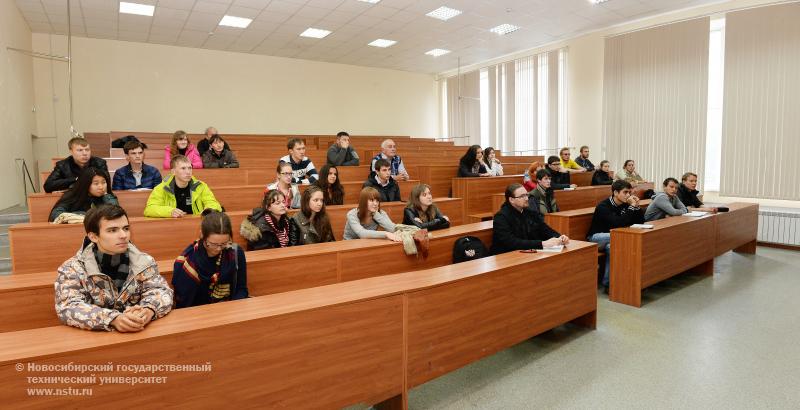 19.09.13     Фонд «Возрождение отечественной авиации» объявляет 4 набор, фотография: В. Невидимов