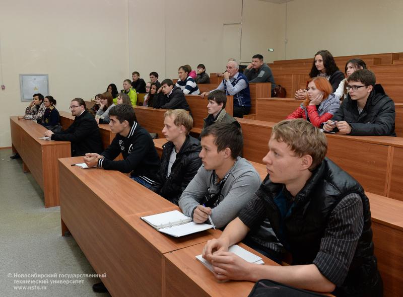 19.09.13     Фонд «Возрождение отечественной авиации» объявляет 4 набор, фотография: В. Невидимов