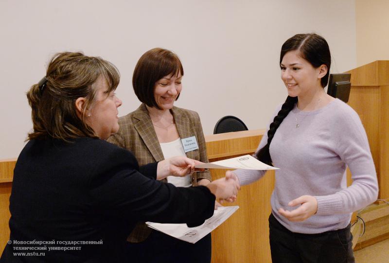 28.11.2013. Городской конкурс ораторского искусства на английском языке, фотография: В. Невидимов