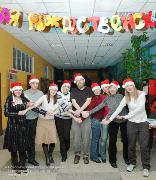 14.12.07     В НГТУ пройдет Рождественская ярмарка, фотография: В. Невидимов